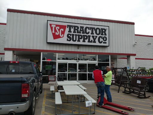 Home Improvement Store «Tractor Supply Co.», reviews and photos, 27400 Tomball Pkwy, Tomball, TX 77375, USA