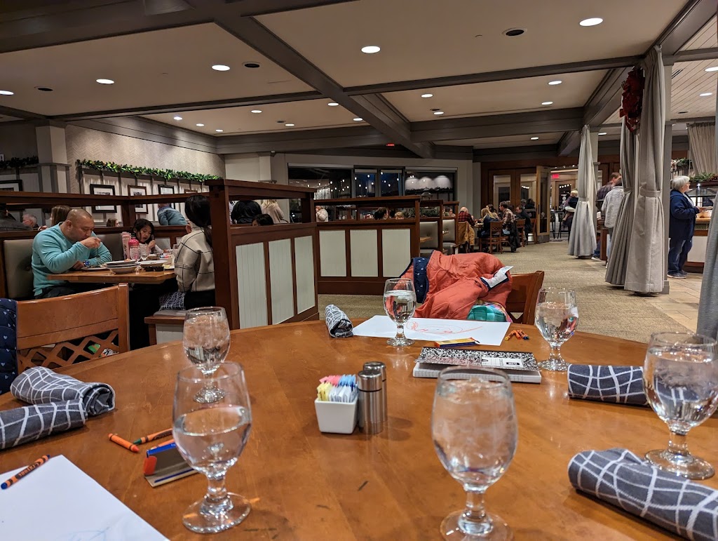 Piedmont Dining Room 31822