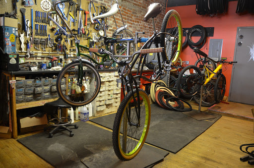 Bicycle Store «Ichi Bike», reviews and photos, 311 E Walnut St, Des Moines, IA 50309, USA