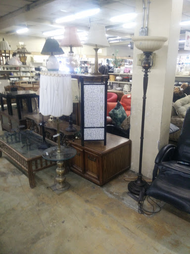 Thrift Store «VALUE VILLAGE Thrift Store», reviews and photos, 9334 Alondra Blvd, Bellflower, CA 90706, USA