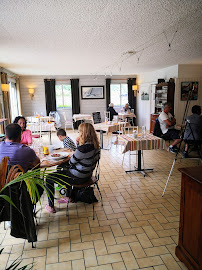 Atmosphère du Restaurant Grain de Poivre et Fleur de Sel à Saint-Gildas-de-Rhuys - n°6