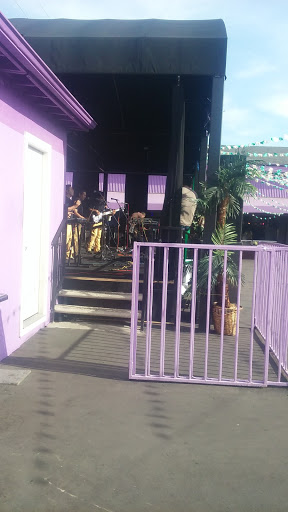 Shopping Mall «Los Amigos Mall», reviews and photos, 307 E Jefferson Blvd, Los Angeles, CA 90011, USA