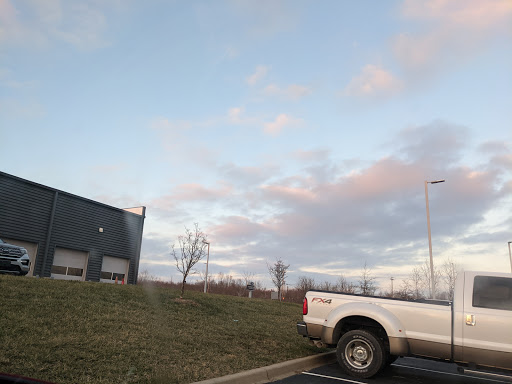 Ford Dealer «Tri-County Ford», reviews and photos, 4032 Commerce Pkwy, Buckner, KY 40010, USA