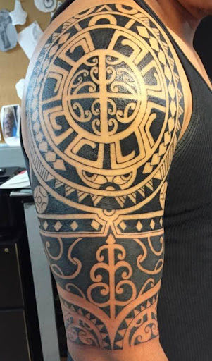 Explore simple spine tattoo ideas, creative tattoo ideas in San Marcos, available at FROSTY TATTOO STUDIO