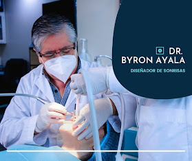 DR. BYRON AYALA M. - Odontólogo