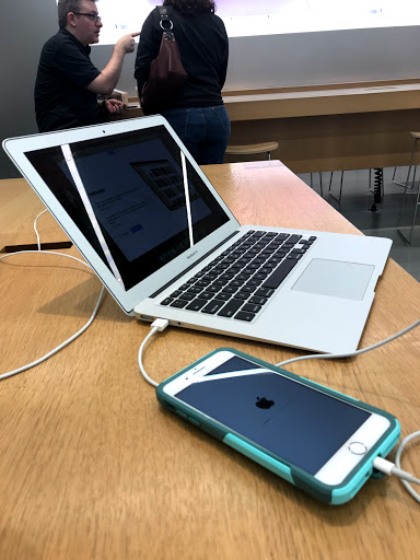 Computer Store «Apple Washington Square», reviews and photos, 9585 SW Washington Square Rd, Tigard, OR 97223, USA