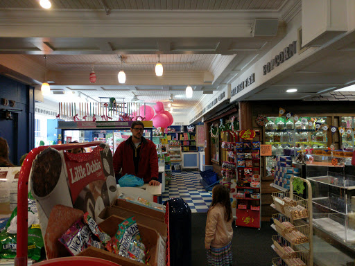 Tobacco Shop «S & S Candy & Cigar Co», reviews and photos, 2025 E Carson St, Pittsburgh, PA 15203, USA