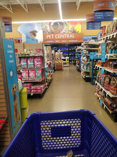 Pet Supply Store «PetSmart», reviews and photos, 5 Hampton House Rd, Newton, NJ 07860, USA
