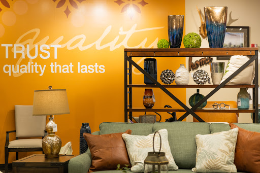 Furniture Store «La-Z-Boy Furniture Galleries», reviews and photos, 7070 SW Nyberg St, Tualatin, OR 97062, USA