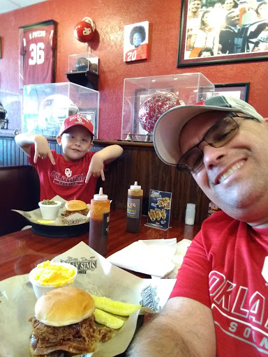 Restaurant «Billy Sims Barbecue», reviews and photos, 2226 W Main St, Norman, OK 73003, USA
