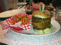 Cheeseburger du Restaurant Holly's Diner à Bourges - n°19