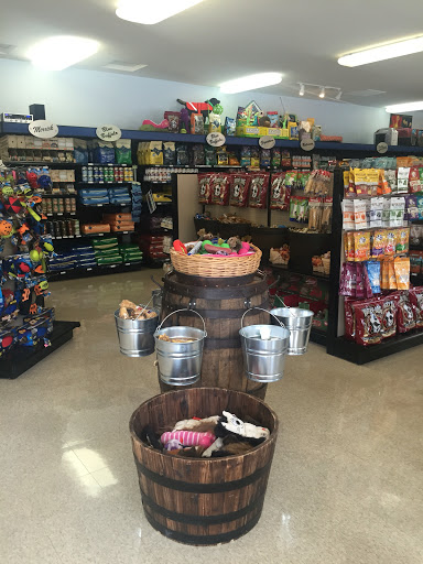 Pet Supply Store «Sandy Animal Supply», reviews and photos, 36645 US-26, Sandy, OR 97055, USA