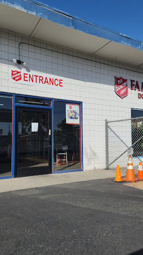 Thrift Store «Salvation Army Family Store and Donation Center», reviews and photos