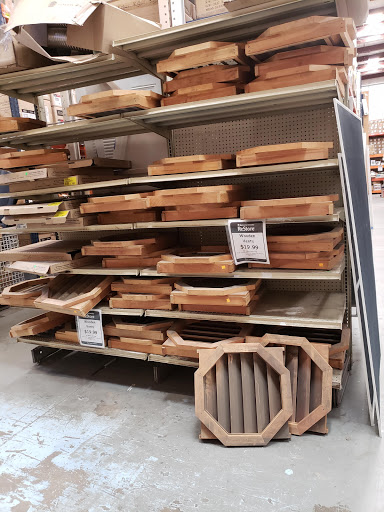 Building Materials Store «Habitat For Humanity Restore», reviews and photos, 2111 Lakeland Ave, Ronkonkoma, NY 11779, USA