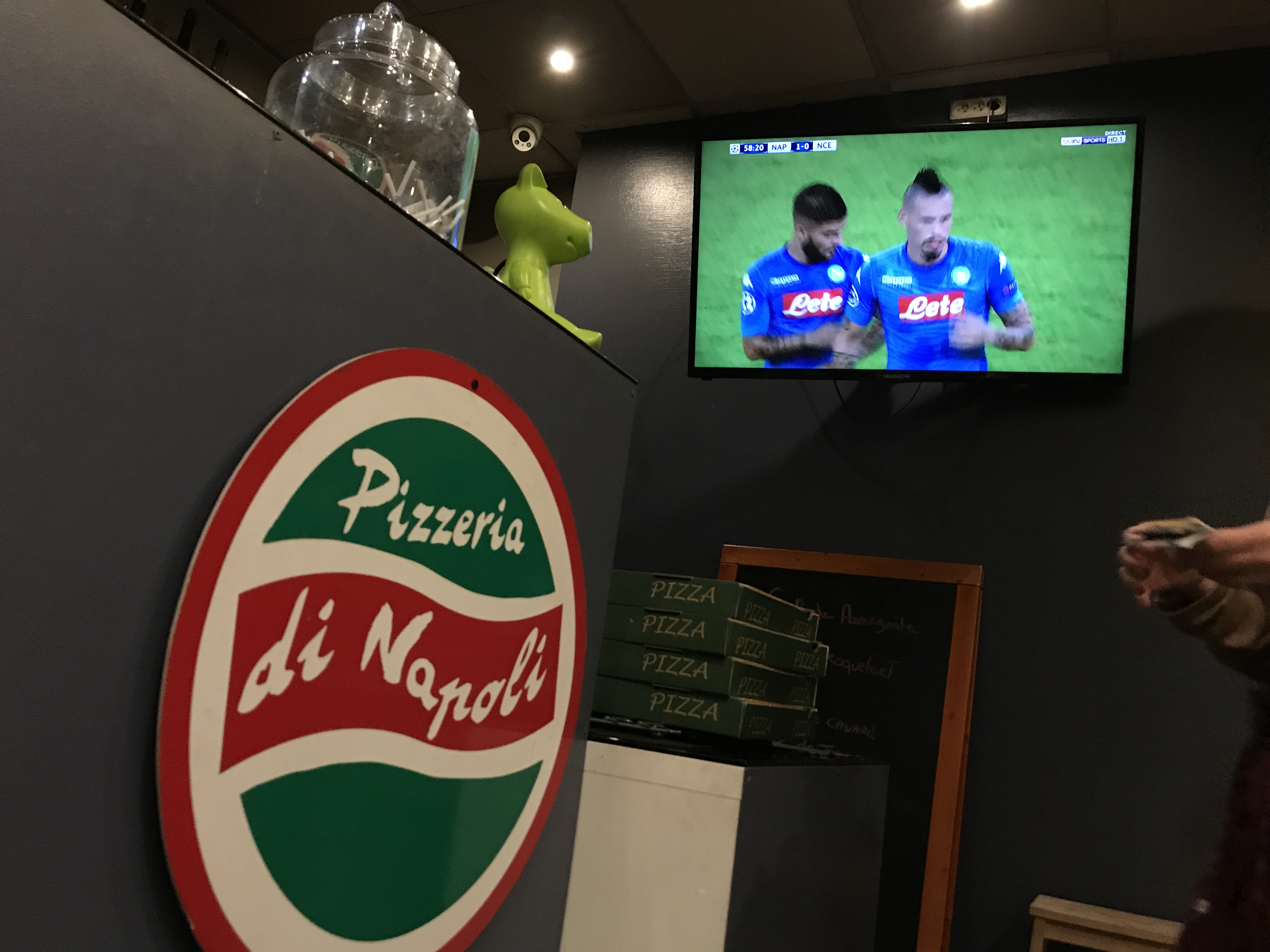 Photo n° 3 de l'avis de La.v fait le 24/08/2017 à 00:02
