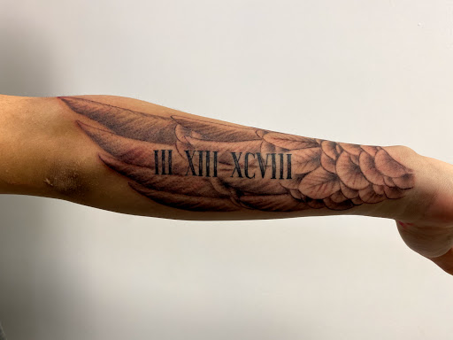 Tattoo Shop «The Edge Tattoo», reviews and photos, 986 Sullivan Ave, South Windsor, CT 06074, USA