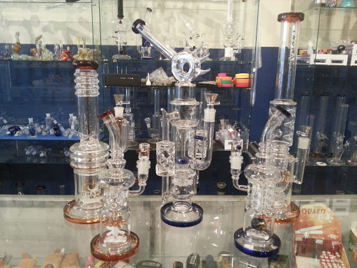 Tobacco Shop «Black Sheep Boutique», reviews and photos, 2011 Carabel Ave, Lakewood, OH 44107, USA