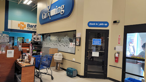 Pet Supply Store «PetSmart», reviews and photos, 111 Nassau Park Blvd, Princeton, NJ 08540, USA