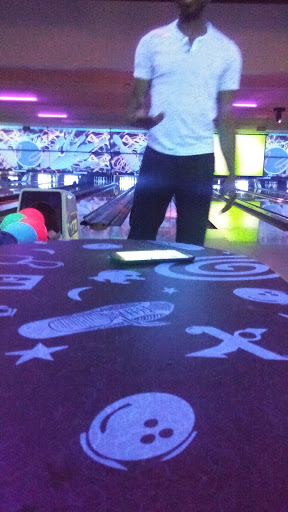 Bowling Alley «Centennial Lanes», reviews and photos, 16050 Centennial Cir, Tinley Park, IL 60477, USA