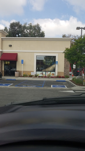 Fast Food Restaurant «Chick-fil-A», reviews and photos, 4895 Candlewood St, Lakewood, CA 90712, USA