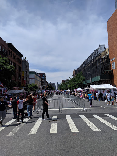 Wine Store «2171 Liquor & Wine Supermarket», reviews and photos, 2171 3rd Ave # 1, New York, NY 10035, USA