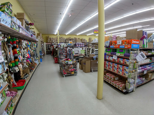 Discount Store «Ocean State Job Lot», reviews and photos, 30 Commercial St, Foxborough, MA 02035, USA