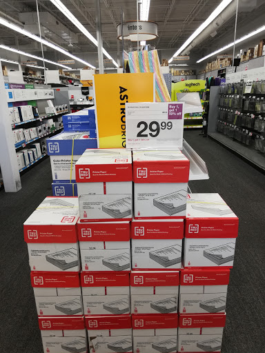 Office Supply Store «Staples», reviews and photos, 1601 29th St #1292, Boulder, CO 80301, USA