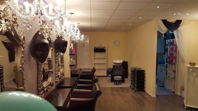 Reviews of Hairdressing room in Manchester - Barber shop