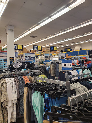 Marine Supply Store «West Marine», reviews and photos, 3635 S Dixie Hwy, Miami, FL 33133, USA