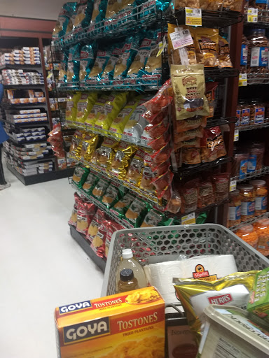 Grocery Store «ShopRite of Brandywine Commons», reviews and photos, 1300 Rocky Run Pkwy, Wilmington, DE 19803, USA