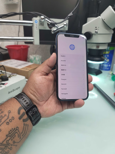 Computer Store «Computer Guys of Dallas Phone, Tablet, Gaming, Electronic Repair», reviews and photos, 1401 S Buckner Blvd #115, Dallas, TX 75217, USA