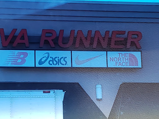 Sporting Goods Store «VA Runner», reviews and photos, 1993 Carl D. Silver Parkway, Fredericksburg, VA 22401, USA