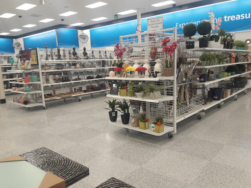 Clothing Store «Ross Dress for Less», reviews and photos, 6737 Watt Ave, North Highlands, CA 95660, USA