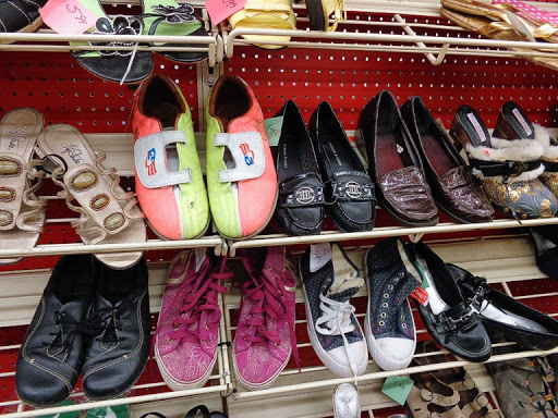 Salvation Army Family Store & Donation Center, 3367 Sheridan Rd, Zion, IL 60099, USA, 