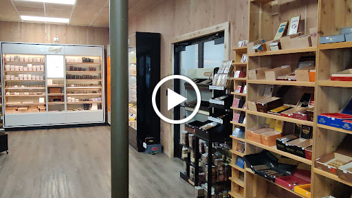 Cigar Shop «Osi Tobacco», reviews and photos, 4836 Hills and Dales Rd NW, Canton, OH 44708, USA