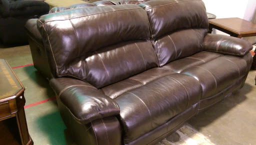 Furniture Store «Ashley HomeStore», reviews and photos, 1899 Southpark Blvd, Colonial Heights, VA 23834, USA