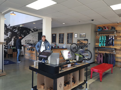 Bicycle Store «Jenson USA Bicycles», reviews and photos, 1615 Eastridge Ave, Riverside, CA 92507, USA