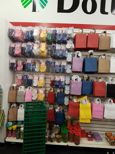 Dollar Store «Dollar Tree», reviews and photos, 2900 Rice St #200, Little Canada, MN 55113, USA