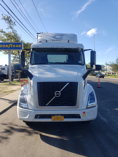 Tire Shop «Barnwell House of Tires», reviews and photos, 2020 Lakeland Ave, Ronkonkoma, NY 11779, USA