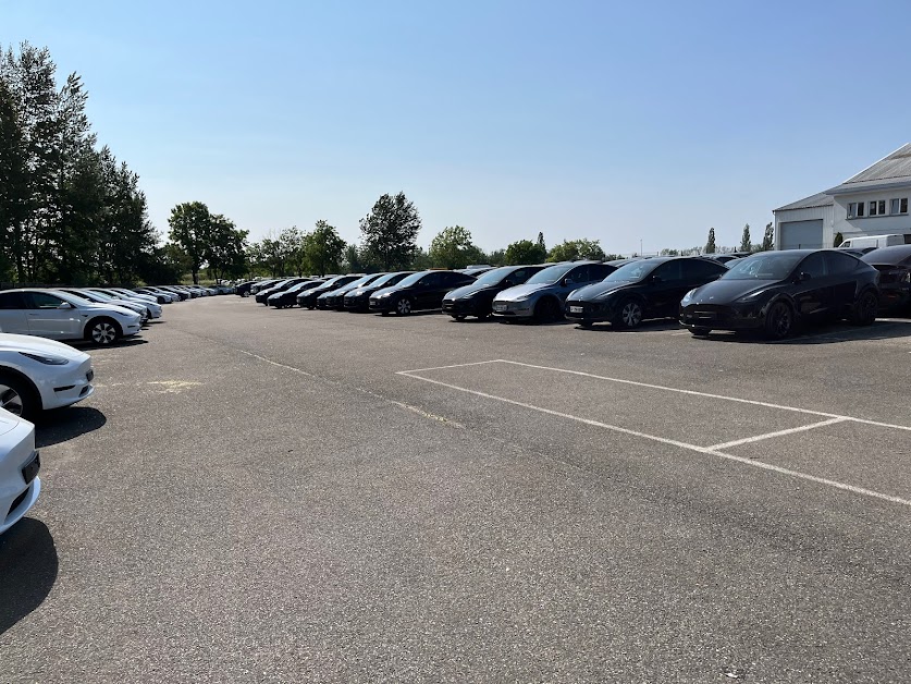 Hub Tesla Delivery - Centre de livraison Tesla Alsace Burnhaupt-le-Haut
