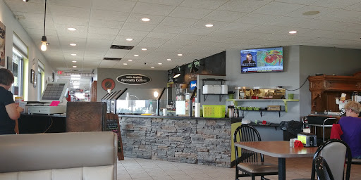 Ainsworth 4 Corners Fuel, 3112 IA-92, Ainsworth, IA 52201, USA, 