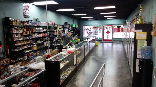 Tobacco Shop «Wild Side Smoke Shop», reviews and photos, 776 Thousand Oaks Blvd, Thousand Oaks, CA 91360, USA
