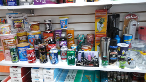 Tobacco Shop «Smoke Zone Tobacco and Vape», reviews and photos, 2532 W Indiantown Rd, Jupiter, FL 33458, USA