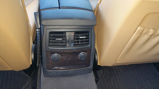 Used Car Dealer «PDX Used Cars», reviews and photos, 1475 SE Tualatin Valley Hwy, Hillsboro, OR 97123, USA