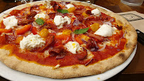 Pizza du Capodimonte Pizzeria Villeneuve Tolosane - n°7