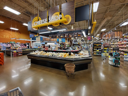 Grocery Store «Fred Meyer», reviews and photos, 26520 Maple Valley Black Diamond Rd SE, Maple Valley, WA 98038, USA