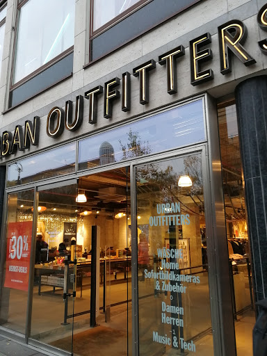 Stores to buy women's mullet Berlin
