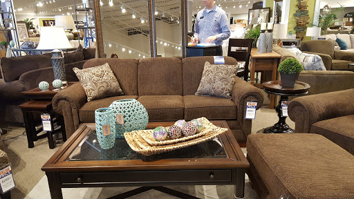 Furniture Store «Crowley Furniture», reviews and photos, 200 N 291 Hwy, Liberty, MO 64068, USA