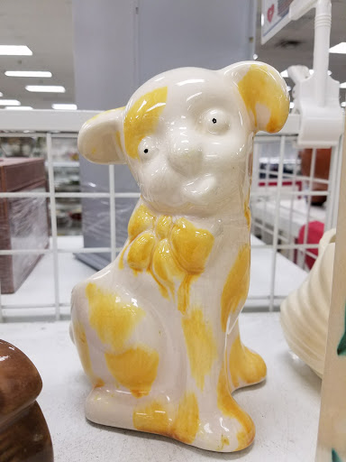 Thrift Store «Impact Thrift Stores - Feasterville», reviews and photos, 91 E Street Rd, Feasterville-Trevose, PA 19053, USA