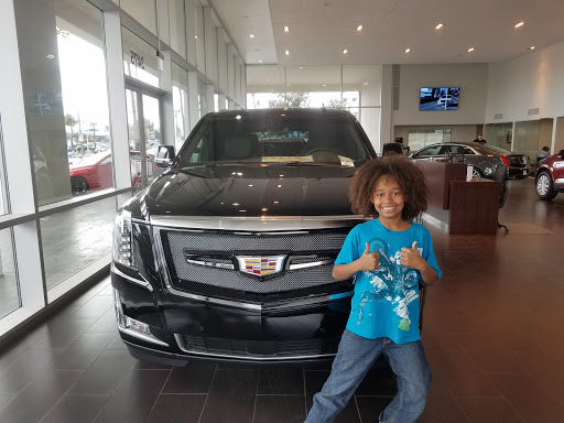 Cadillac Dealer «Symes Cadillac», reviews and photos, 3475 E Colorado Blvd, Pasadena, CA 91107, USA